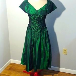 Vintage Evening Gown Green with Black Embossed Bodice $65